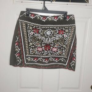 Francesca's blue rain green embroidered mini skirt women's size L